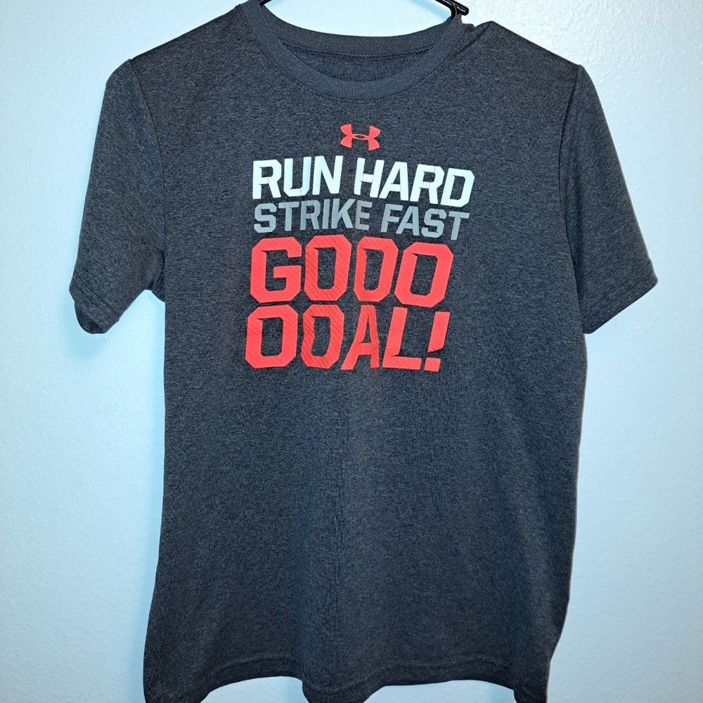 UnderArmour Loose Heatgear YLG Gray Short Sleeve Shirt
